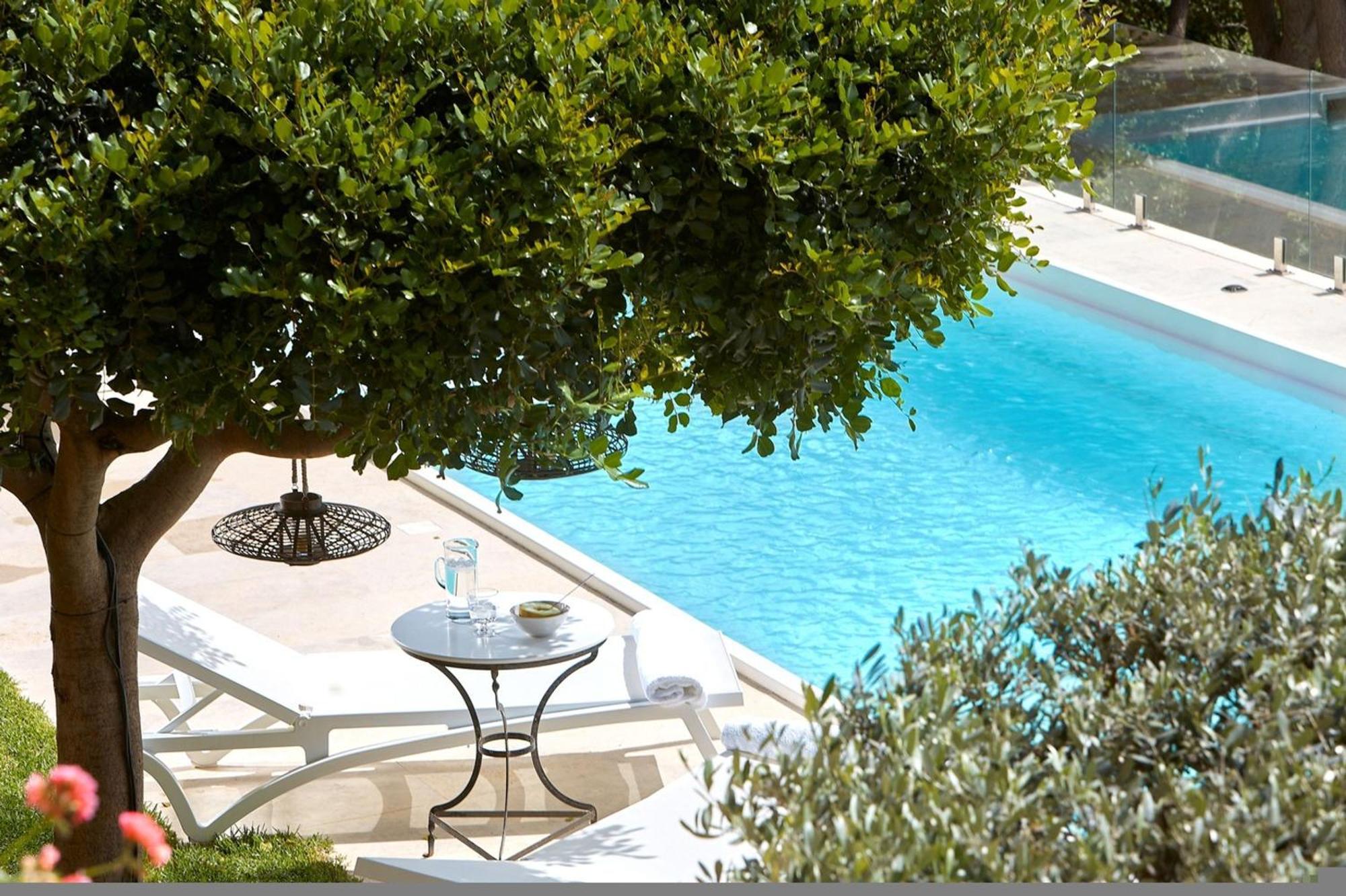 Vollard With Amazing View Pool
