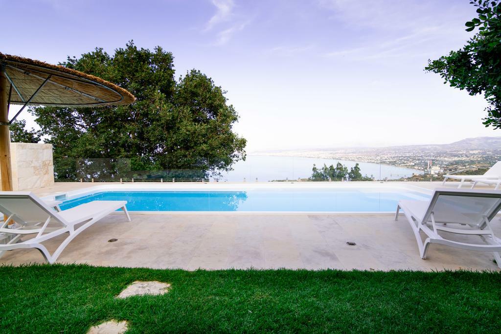 Vollard With Amazing View Pool